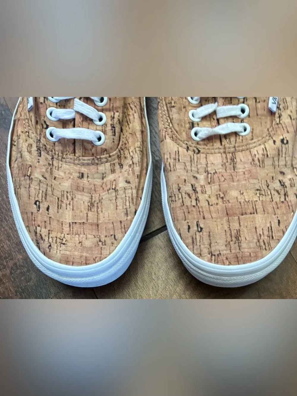 Vans off the wall men’s skateboarding shoes Sz 13 tan cork print